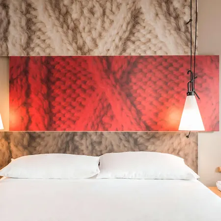 Ibis Bordesley Hotel 3*