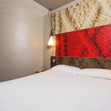 Ibis Bordesley Hotel 3*